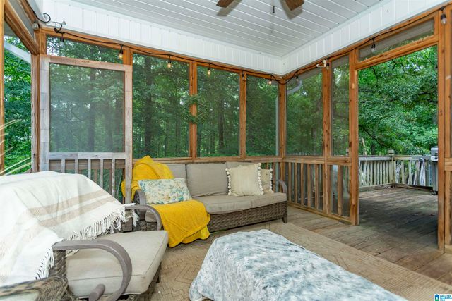 192 KENTWOOD DRIVE, Alabaster, AL 35007