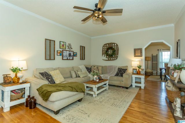 192 KENTWOOD DRIVE, Alabaster, AL 35007