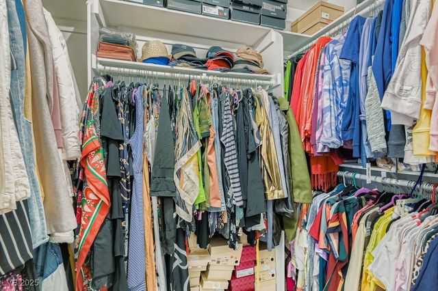 4325 Bob White Drive, North Las Vegas, NV 89032