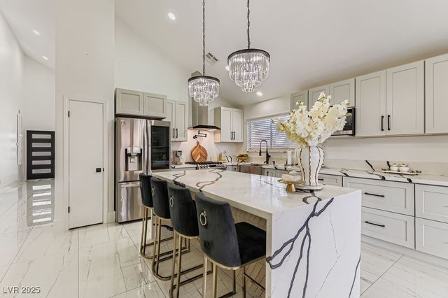 4325 Bob White Drive, North Las Vegas, NV 89032