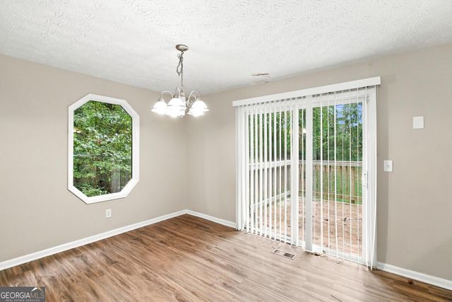 6048 Matthew Lane, Douglasville, GA 30135
