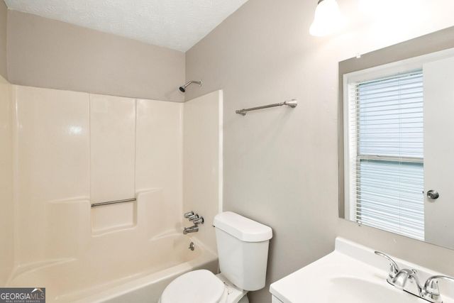 6048 Matthew Lane, Douglasville, GA 30135