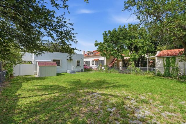 446 NE 64th St, Miami, FL 33138