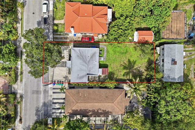 446 NE 64th St, Miami, FL 33138