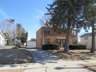 202 Oak STREET #204, Sheboygan Falls, WI 53085