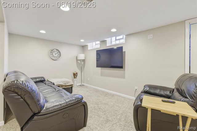 16999 Cristina Court, Clinton Township, MI 48038