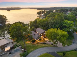 639 Rebel Rd, Old Hickory, TN 37138