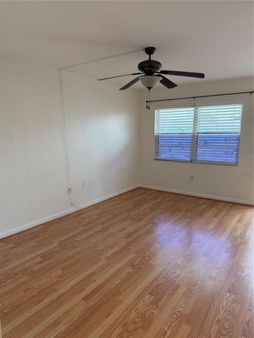 5850 18TH STREET N 16, St Petersburg, FL 33714