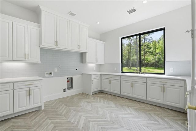 26041 Crown Ranch Boulevard, Montgomery, TX 77316