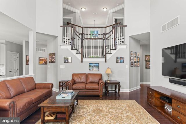 3907 LEWIS RUN RD, Newtown Square, PA 19073