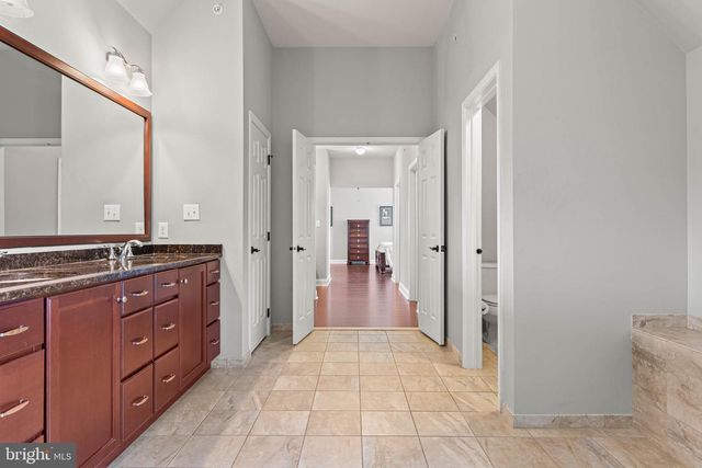 3907 LEWIS RUN RD, Newtown Square, PA 19073