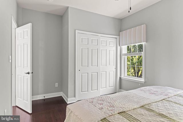 3907 LEWIS RUN RD, Newtown Square, PA 19073