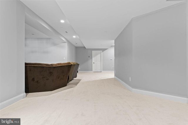 3907 LEWIS RUN RD, Newtown Square, PA 19073
