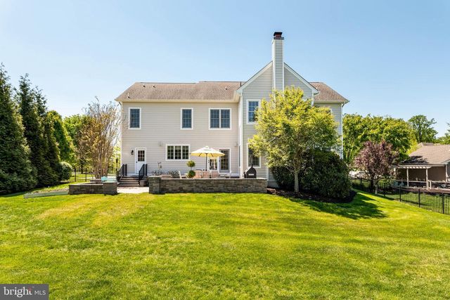 3907 LEWIS RUN RD, Newtown Square, PA 19073