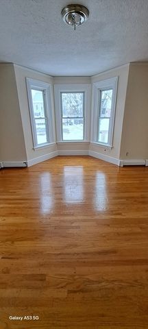 16 Bowdoin St 2, Worcester, MA 01609