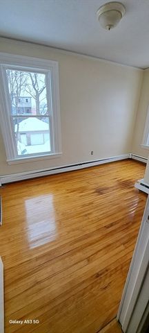 16 Bowdoin St 2, Worcester, MA 01609