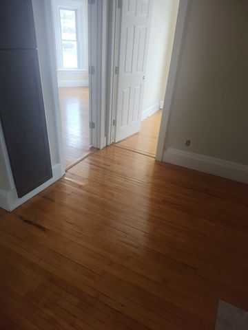 16 Bowdoin St 2, Worcester, MA 01609