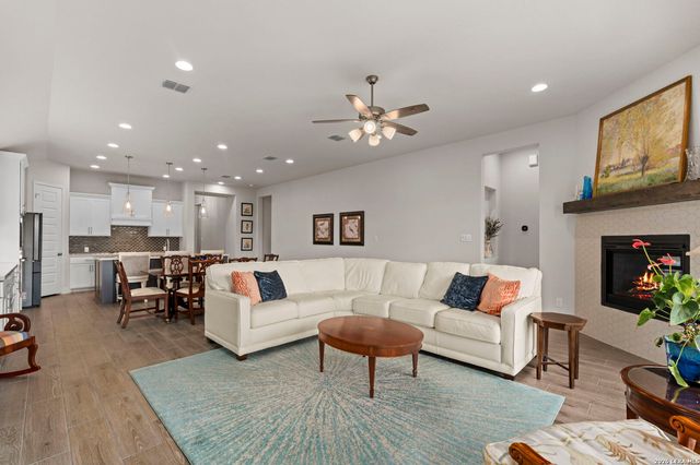 24066 Sidehill Lie, San Antonio, TX 78261