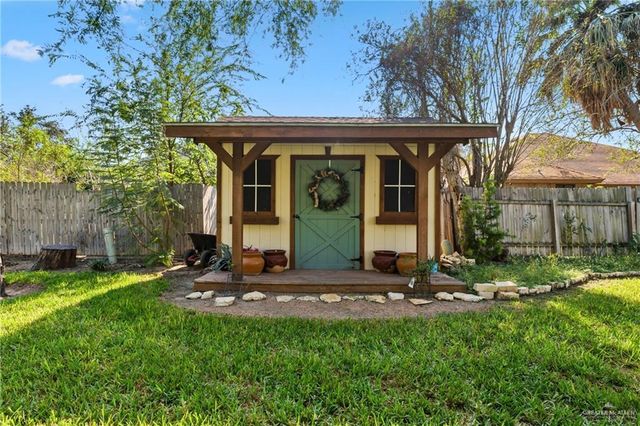 1106 Fairway Drive, Mission, TX 78572