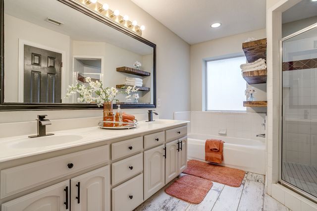 1105 Blackbird Court, Burleson, TX 76028