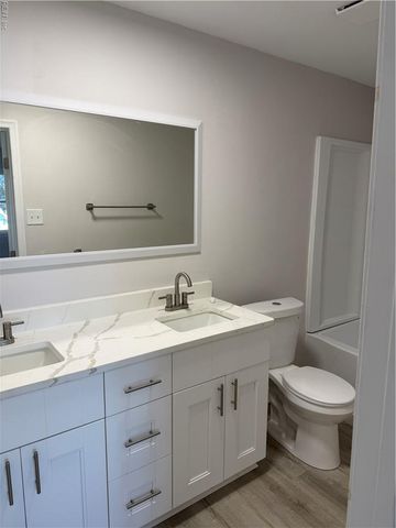 994 N King ST, Hampton, VA 23669