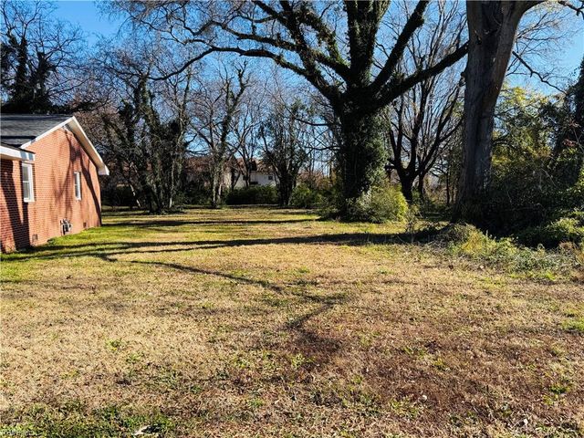 994 N King ST, Hampton, VA 23669