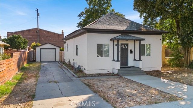 944 W 18th, Merced, CA 95340