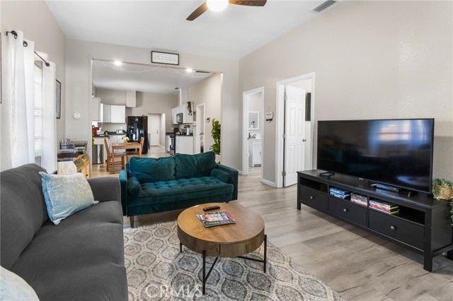 944 W 18th, Merced, CA 95340