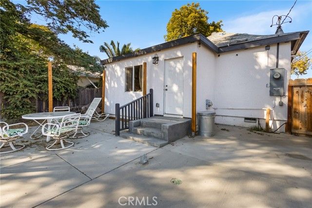 944 W 18th, Merced, CA 95340