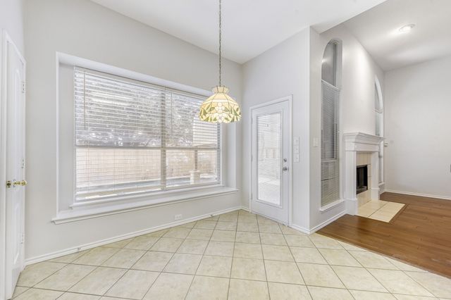 300 Shady Timbers Lane, Murphy, TX 75094