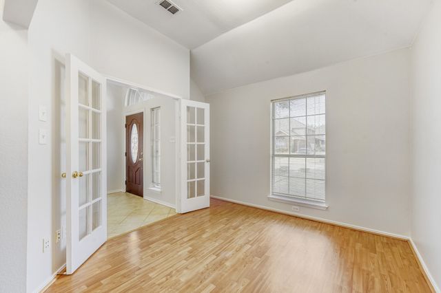 300 Shady Timbers Lane, Murphy, TX 75094