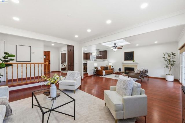 4201 Torres Ave, Fremont, CA 94536