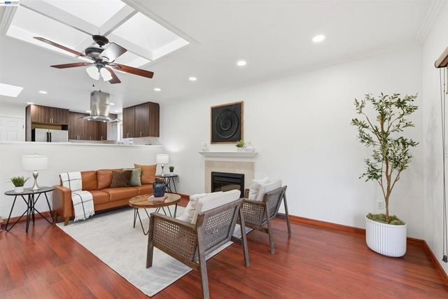 4201 Torres Ave, Fremont, CA 94536