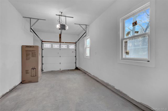 321 Smith Road, Shirley, NY 11967