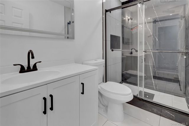 321 Smith Road, Shirley, NY 11967