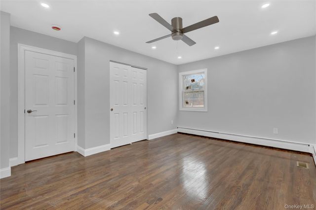 321 Smith Road, Shirley, NY 11967