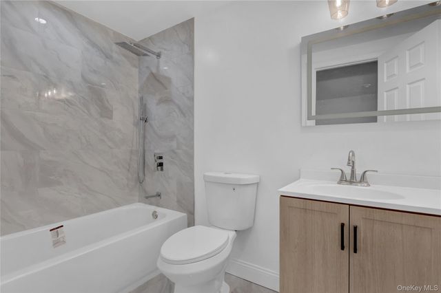 321 Smith Road, Shirley, NY 11967