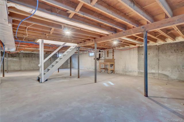 321 Smith Road, Shirley, NY 11967