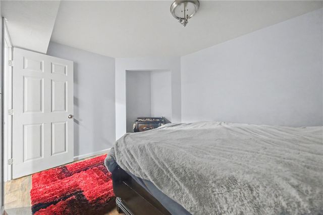 7116 Bluestream Drive, Tipp City, OH 45371