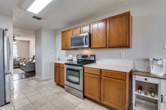 2705 Kernville Drive, Wylie, TX 75098