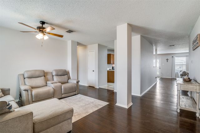 2705 Kernville Drive, Wylie, TX 75098