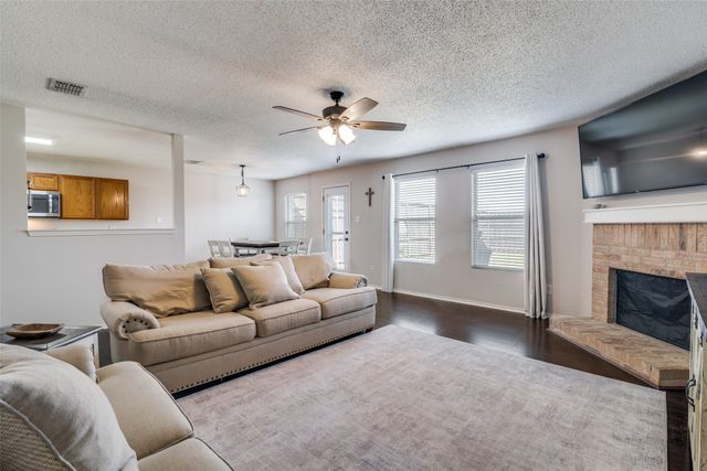 2705 Kernville Drive, Wylie, TX 75098