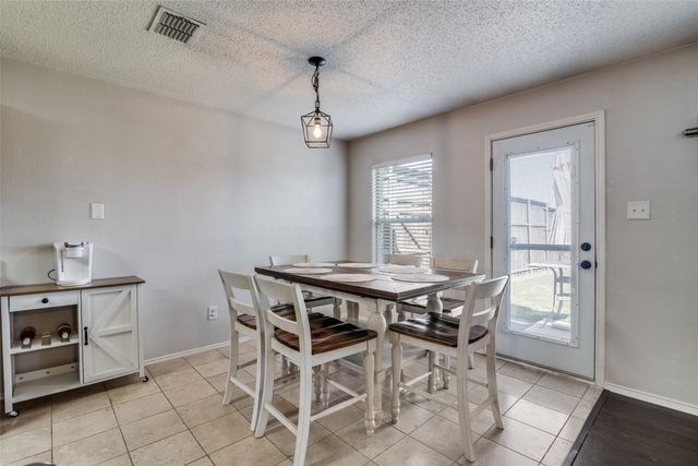 2705 Kernville Drive, Wylie, TX 75098