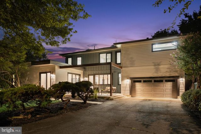 3112 N ROSSER ST, Alexandria, VA 22311