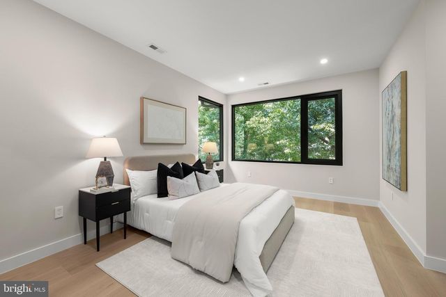 3112 N ROSSER ST, Alexandria, VA 22311