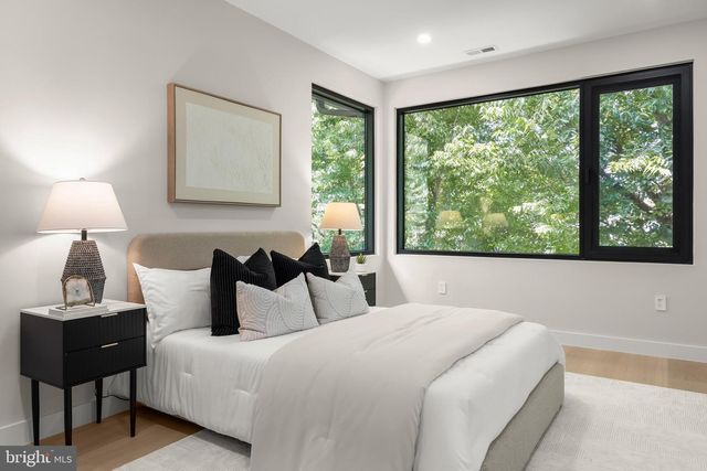 3112 N ROSSER ST, Alexandria, VA 22311