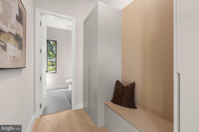 3112 N ROSSER ST, Alexandria, VA 22311