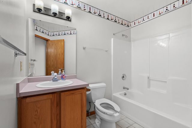 9433 E H Avenue, Kalamazoo, MI 49048