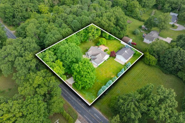 9433 E H Avenue, Kalamazoo, MI 49048