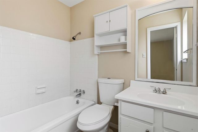 5006 Whispering Falls Drive, Houston, TX 77084